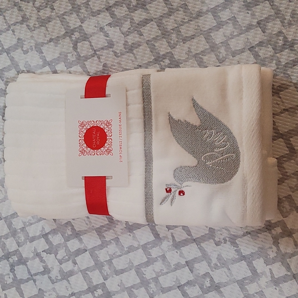 Holiday Dove Hand Towels- White & Grey- Set of 2
